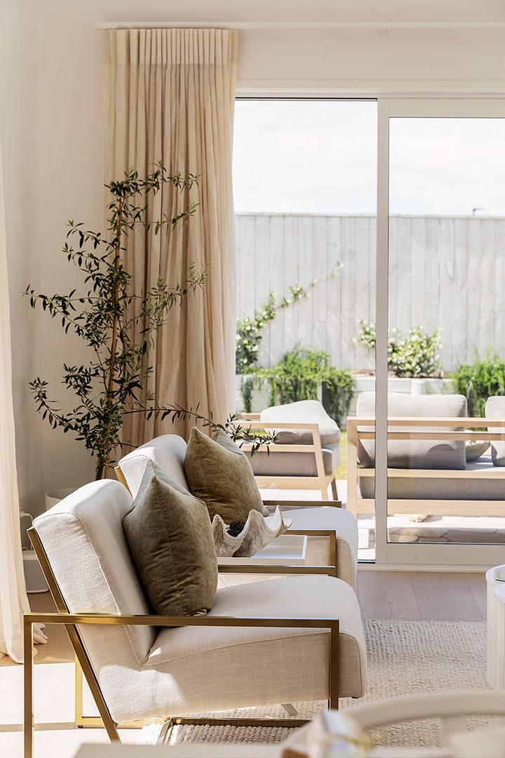 Casey-VL-Luxe-Branding-Shoot-Precision-Home-13