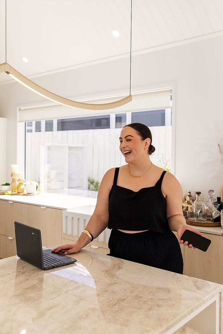 Casey-VL-Luxe-Branding-Shoot-Precision-Home-6