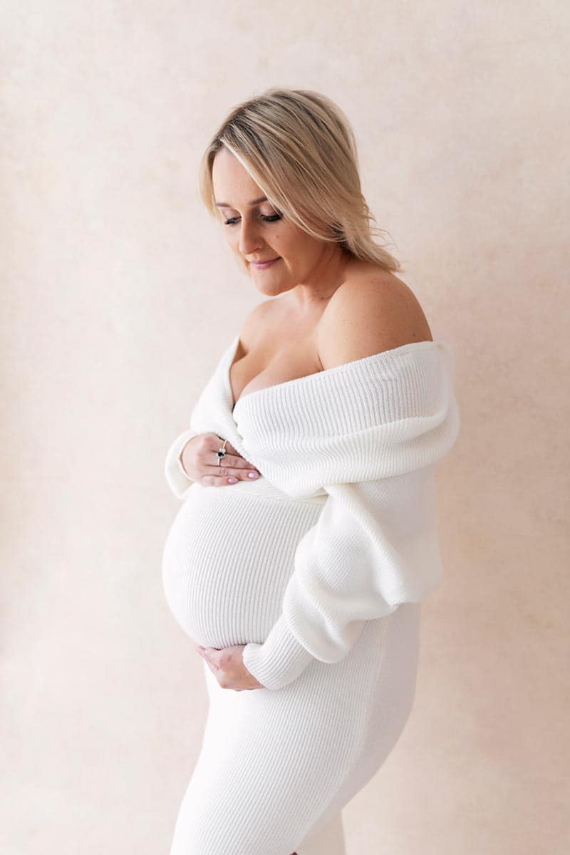 caseyvl-photography-pregnancy-belly-photoshoot-auckland-franklin